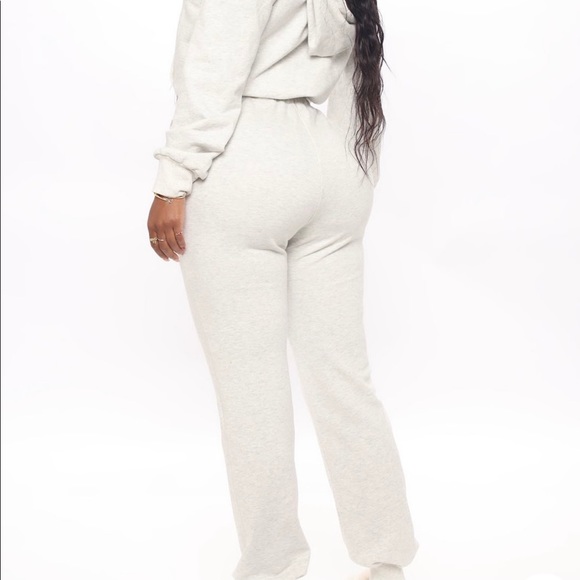 Fashion nova jumper - Picture 3 of 4